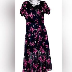 WORN ONCE - Lace Midi/Maxi Dress